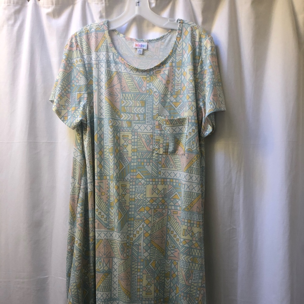 Carly XL -LulaRoe